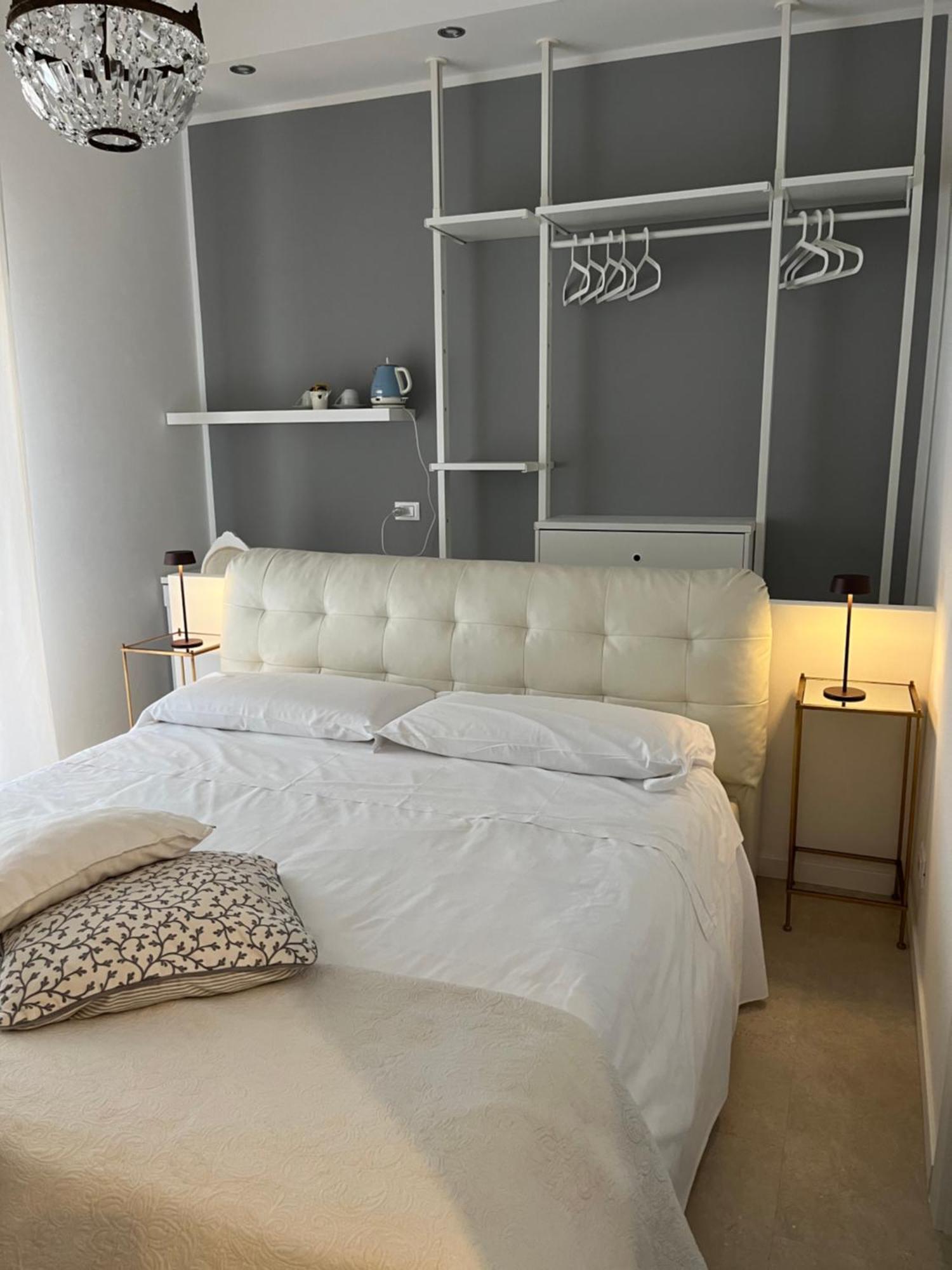 Bed and Breakfast Fleur Blanche Верона Экстерьер фото