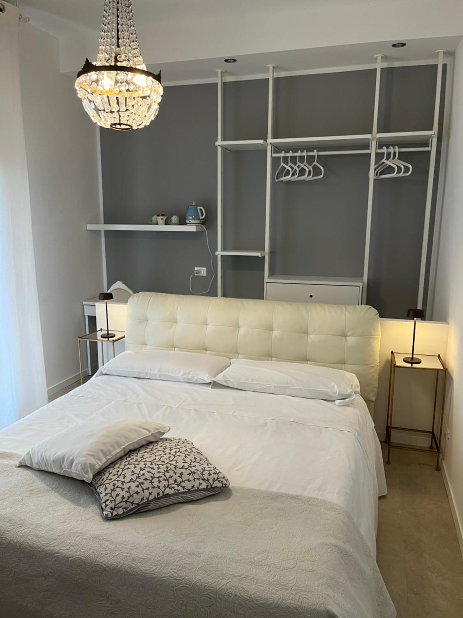 Bed and Breakfast Fleur Blanche Верона Экстерьер фото